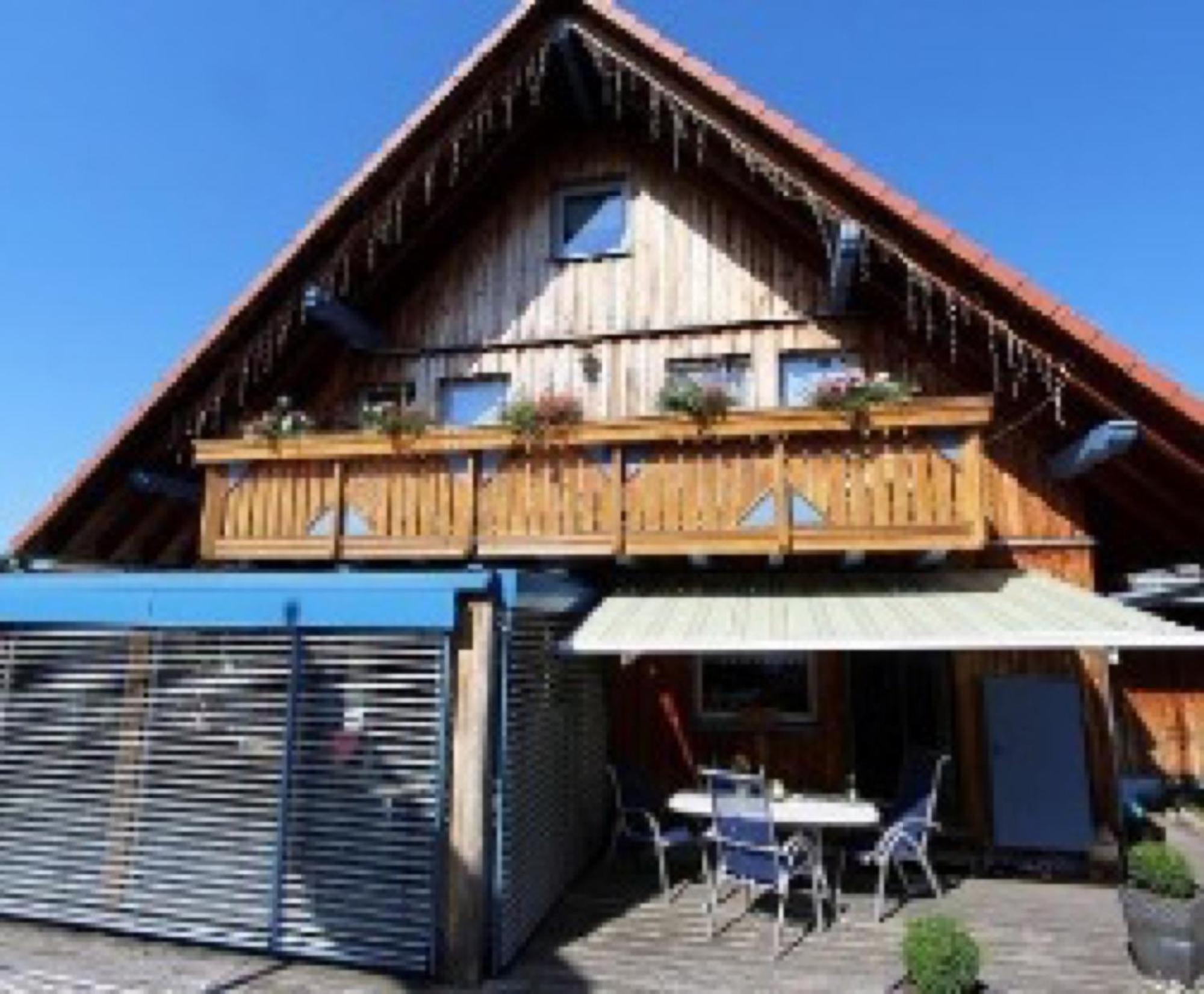 Ferienwohnung Im Holzhaus Донауэшинген Экстерьер фото